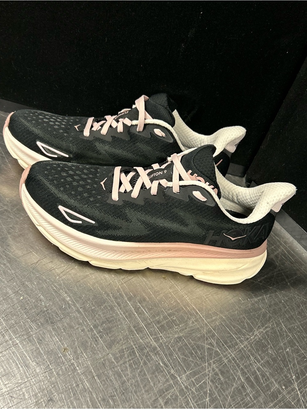 Hoka Size 9 Women